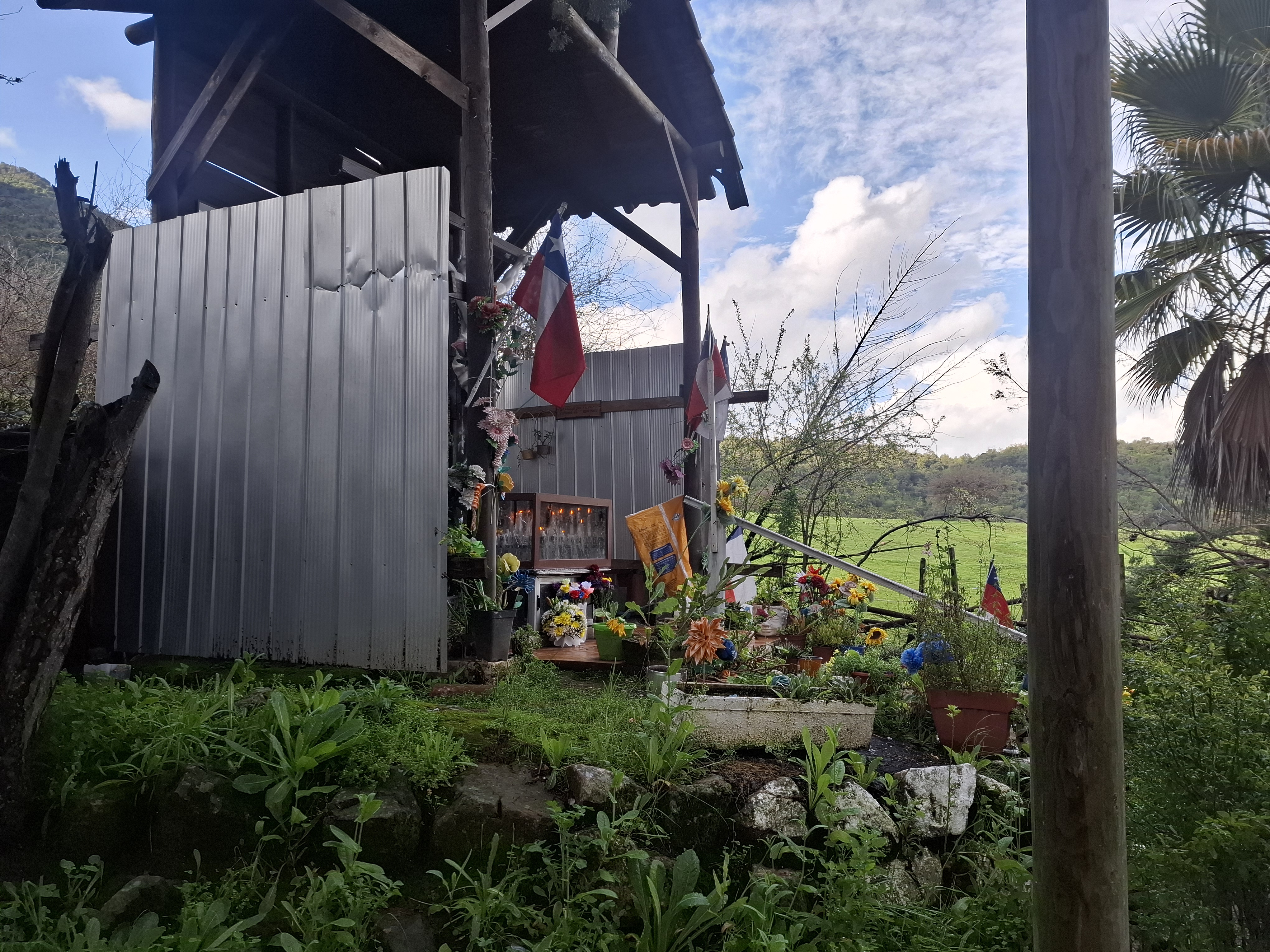 Base y Pedestal Afectados por Humedad